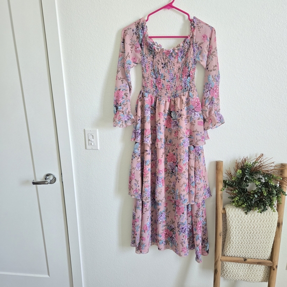 Floral Print Off-the-Shoulder Ruched Tiered Hem Dress|SHEIN - Picture 7 of 7
